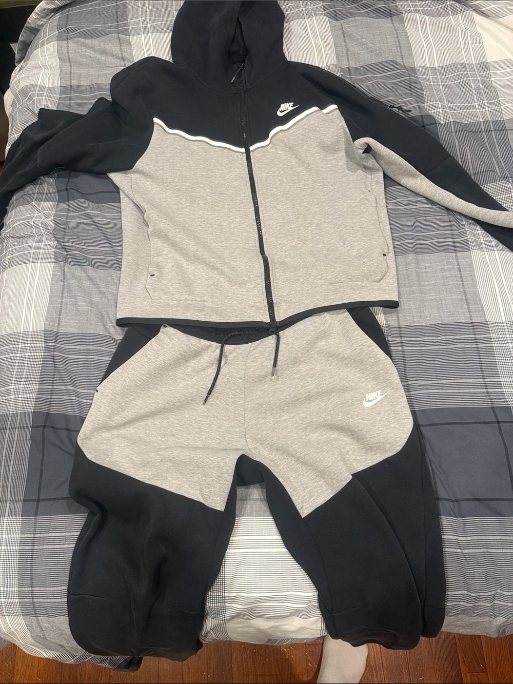 Nike tech suit